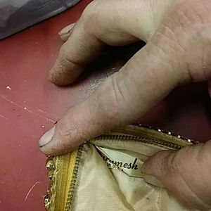 DURAMESH Bags - Vintage Duramesh Make-Up Bag Excellent Quality DURAMESH Bags - Vintage Duramesh Make-Up Bag Excellent Quality